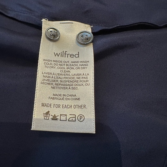 Wilfred Tie Front Blouse - Picture 8 of 9